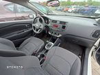 Kia Rio 1.2 M - 13