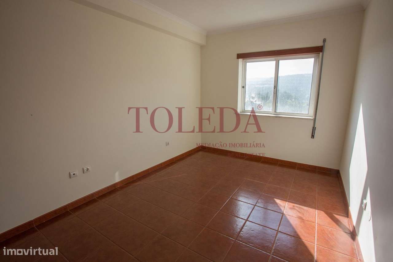 T3 com Lareira, Varanda, Boas áreas-20