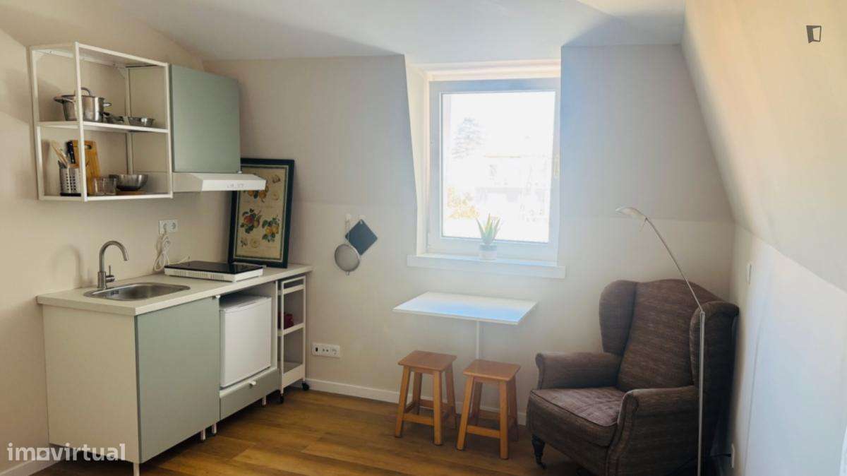 Estúdio - localizado em São Jerónimo Coimbra - Grande imagem: 5/7