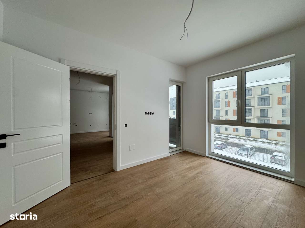 Apartament 2 camere, finisat, Imobil nou, strada Eroilor-4