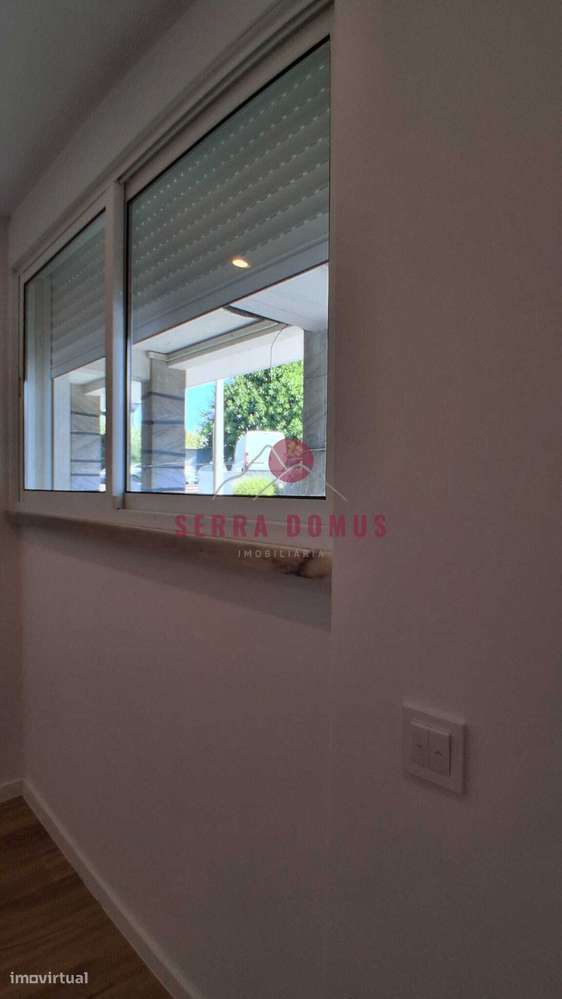 Apartamento T1+1 de 46 m² com logradouro de 20 m² em Sacavém-18