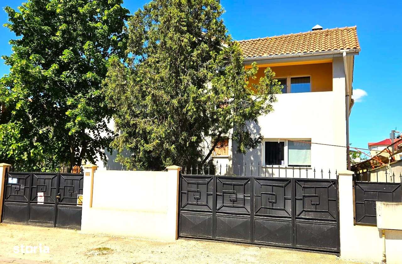 Vila exclusivista P+1E in Mamaia Nord la 500m de Plaja Alezzi-1