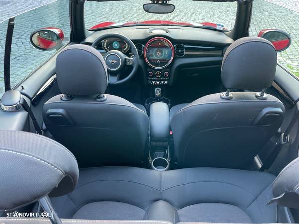 MINI Cabrio Cooper Premium Classic Auto - 21