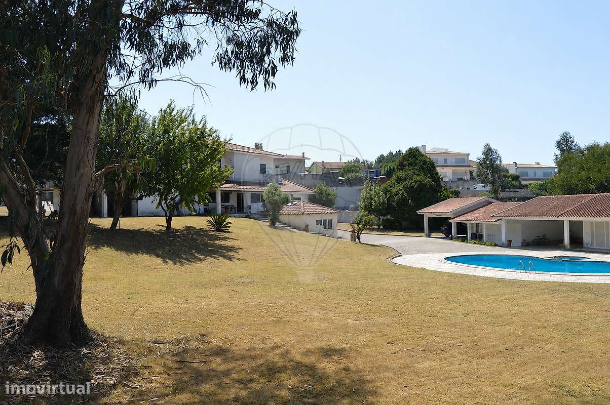 Moradia T4 para venda-30