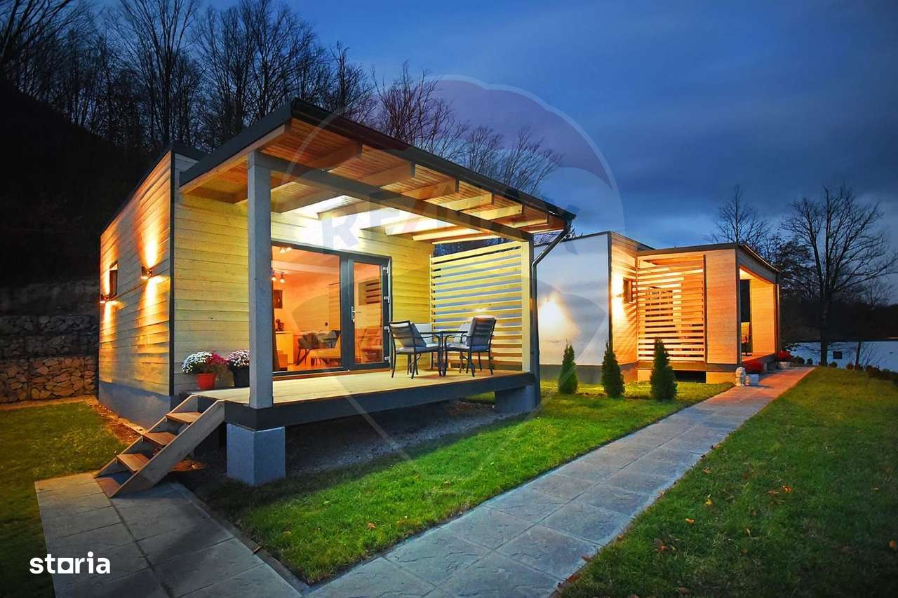 Complex turistic de vânzare în Slănic Moldova-3