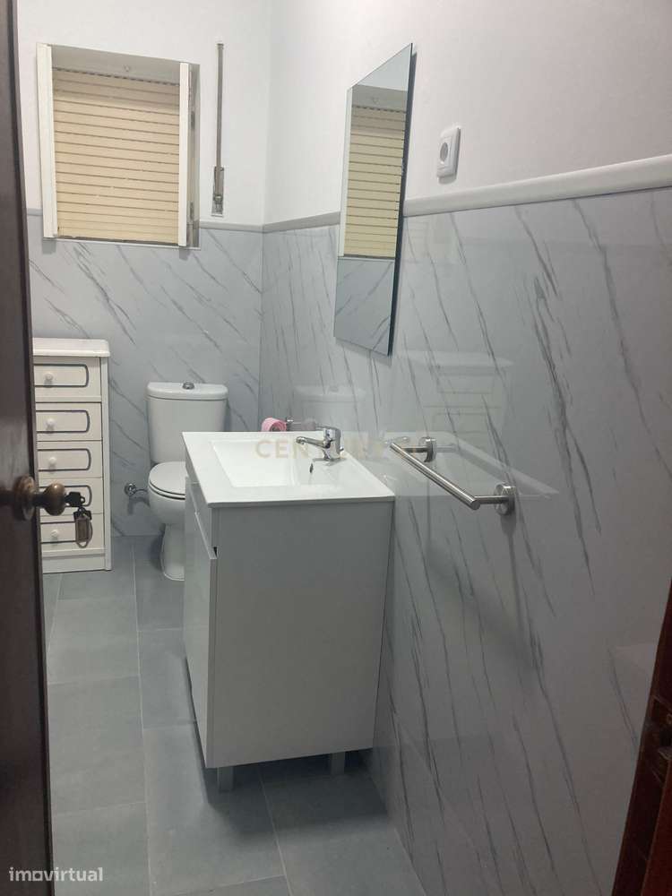 Apartamento T3 em Angra do Heroísmo para arrendamento - Grande imagem: 5/13