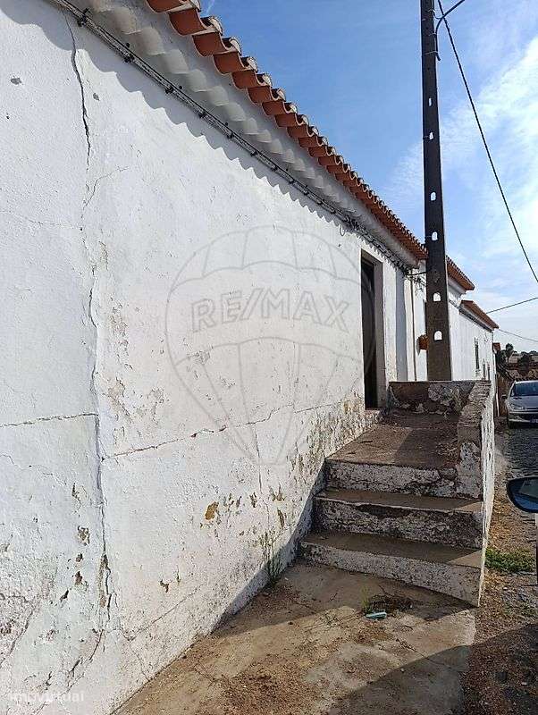 Moradia T1 para venda-1