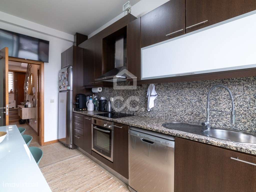 Moradia de Gaveto T3 em Ribeirão-30