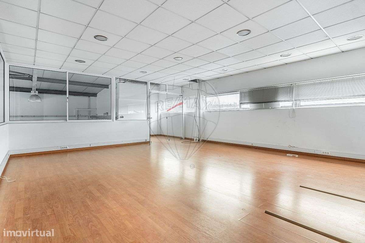 Armazém  para venda-16