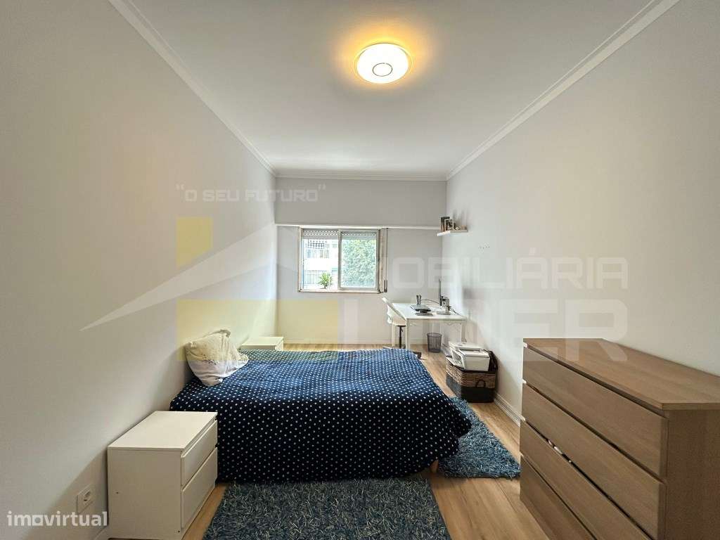 Apartamento T2 em Olival Basto Odivelas.-16