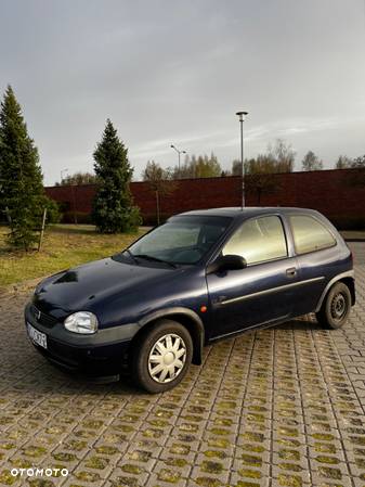 Opel Corsa - 2