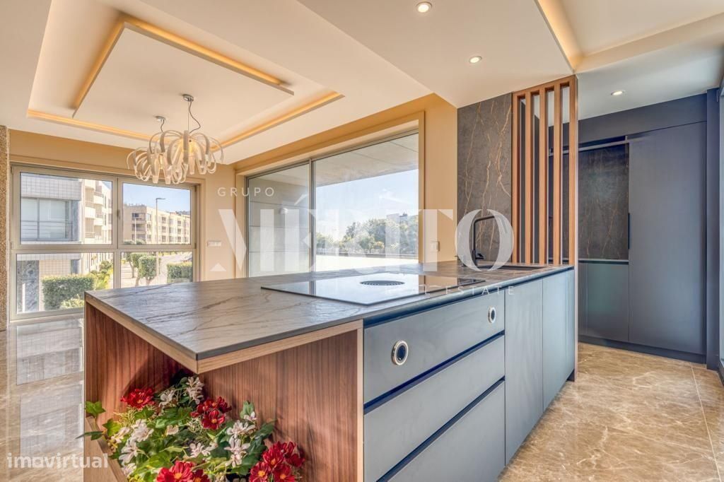 Apartamento T4 de LUXO - Grande imagem: 1/11