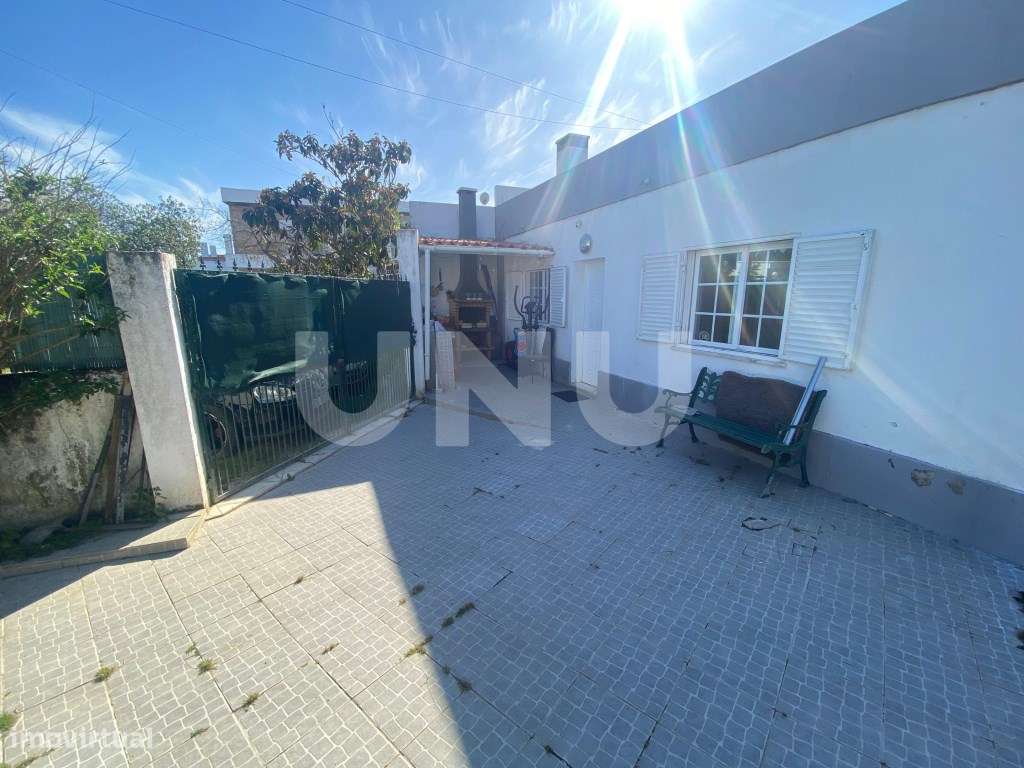 Terreno com duas moradias - Fernão Ferro | 380m²-31