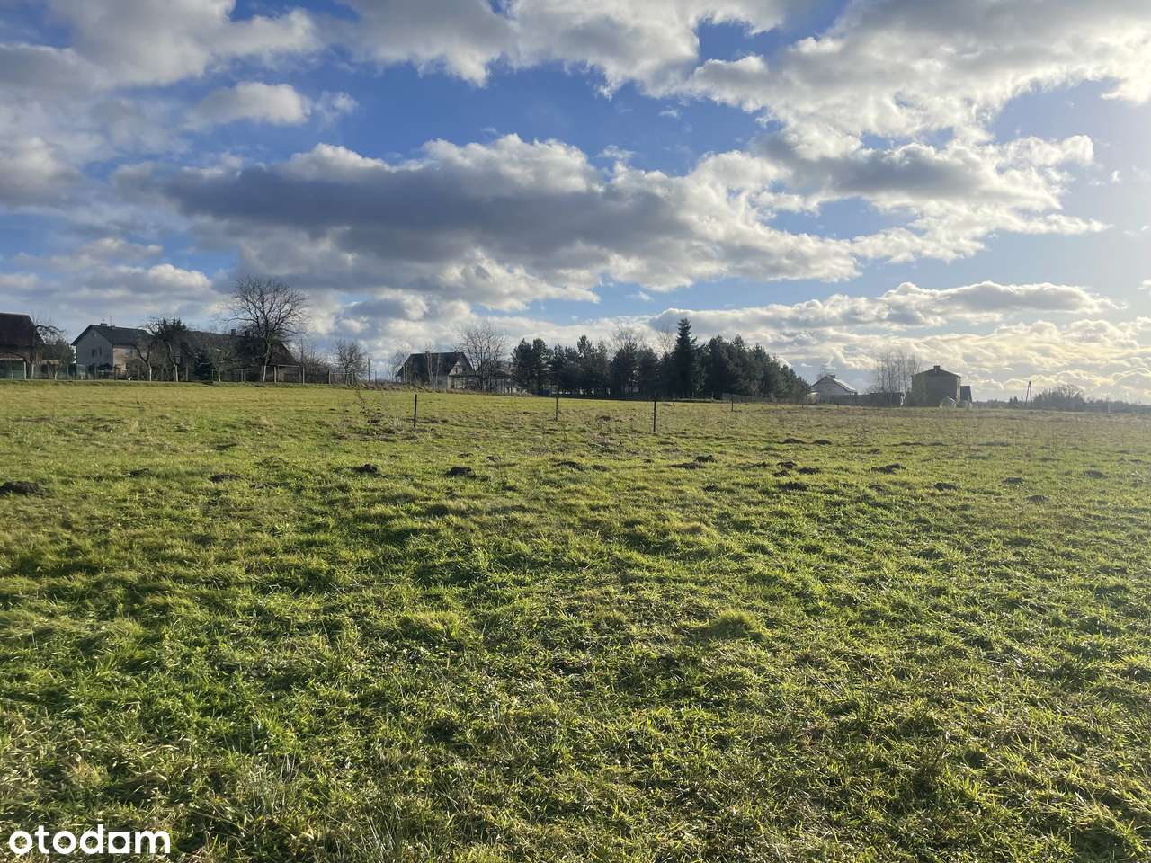 Spokojna okolica, idealna do życia!-0