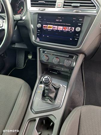 Volkswagen Tiguan 1.5 TSI EVO Comfortline - 19