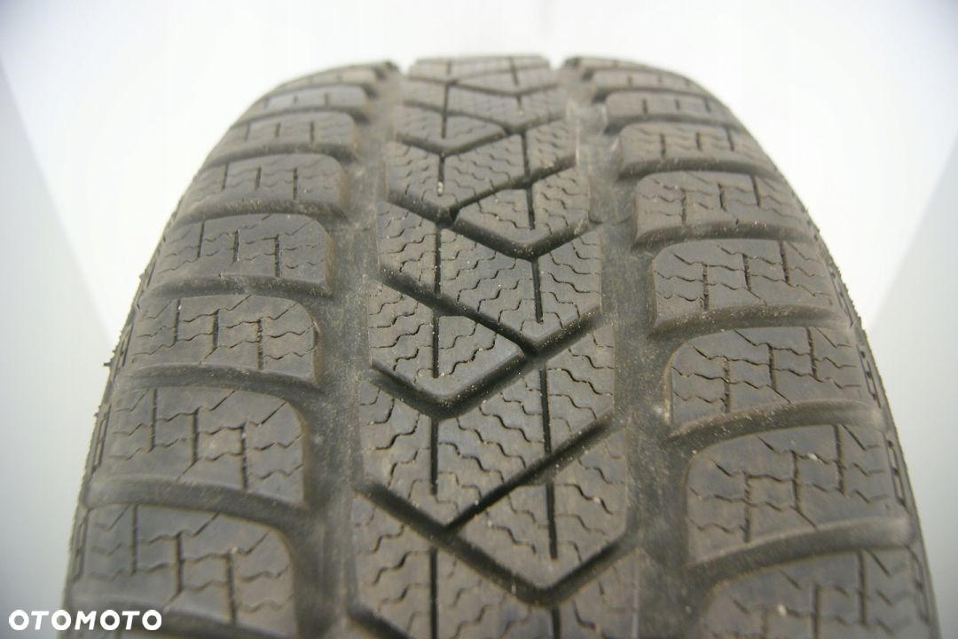 215/55R17 98V Pirelli Sottozero 3 Winter 51116 - 2