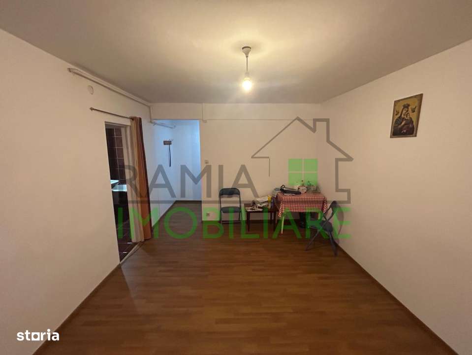 Garsoniera de vanzare zona Bartolomeu - Imagine principală: 3/14