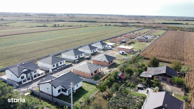 Casa ta de vis in Lazuri | Confort la doar 10 minute de Satu Mare-3