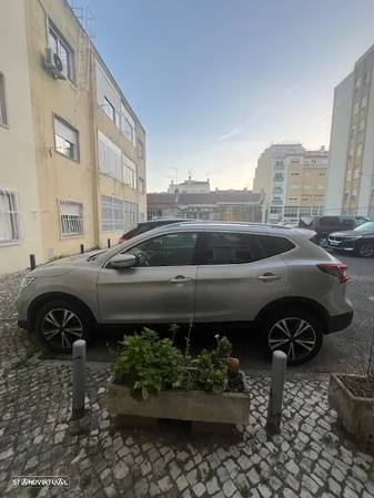 Nissan Qashqai 1.3 DIG-T N-Connecta - 1