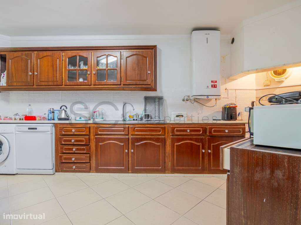 Apartamento com três quartos, numa zona central da Cidade de Serpa - Grande imagem: 4/22