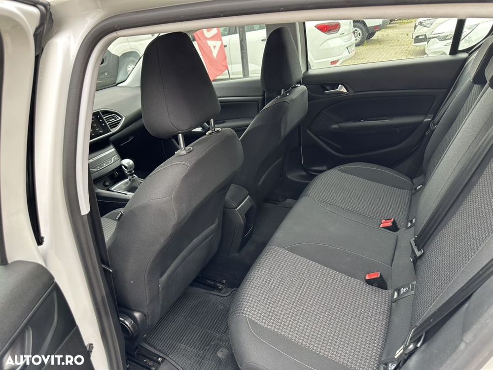 peugeot 308   1 5 bluehdi fap stt active