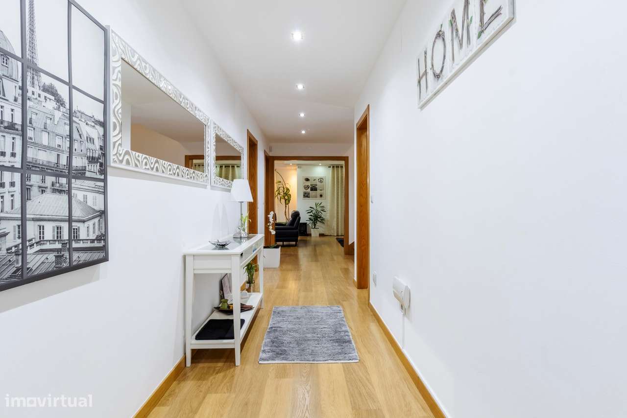 Moradia T4 c/ Garagem e Logradouro na Abrunheira, Sintra - Grande imagem: 5/60