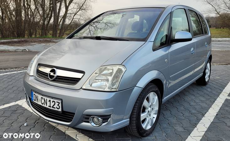 Opel Meriva 1.6 Cosmo - 1