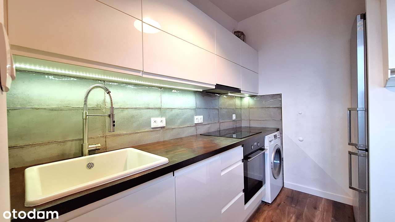 Mieszkanie - duże studio z super widokiem z okien - Pełny obrazek: 3/10