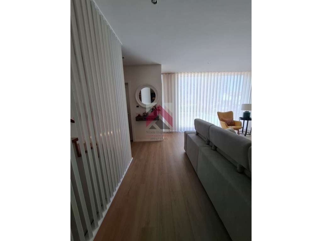 Moradia T3+1 Moderna luxuosa em Cacia-24