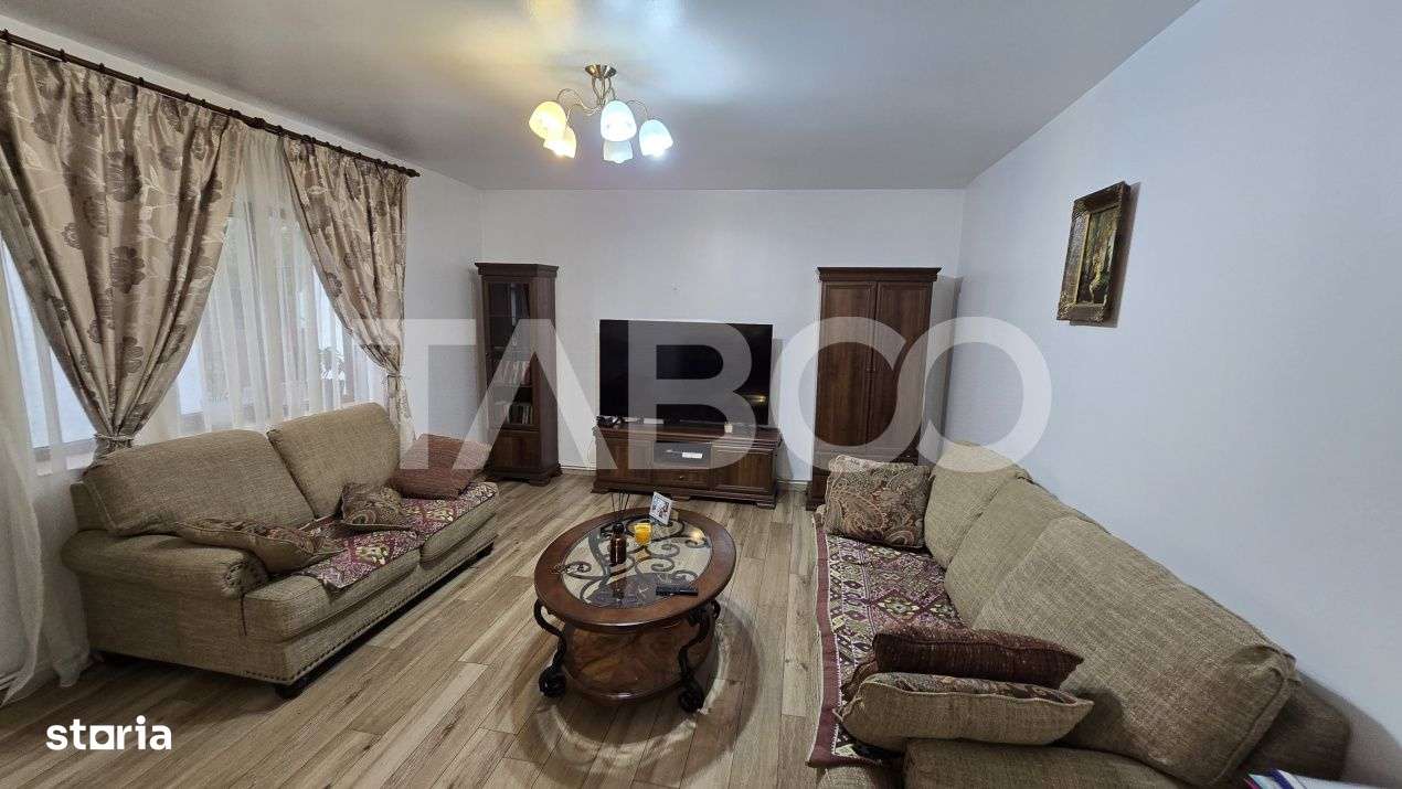 Casa individuala de vanzare 5 camere parcare si garaj Selimbar - Imagine principală: 4/19