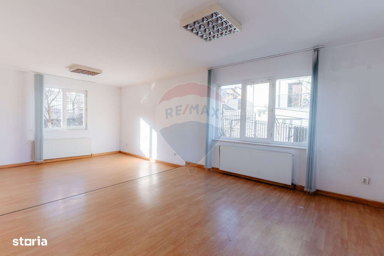 Închiriere spațiu birouri Pitești, Prelungirea Craiovei- 250mp Utili - Imagine principală: 4/20