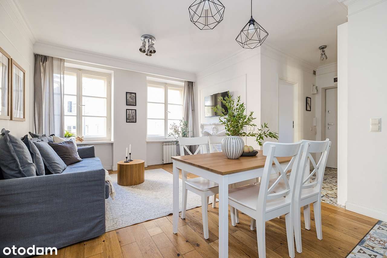 Stare Miasto, Podwale I 3-pokojowy apartament| inwestycja-0