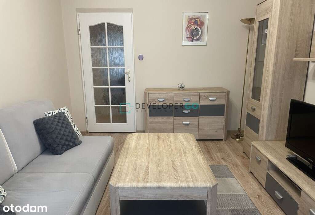 Mieszkanie 2-pokojowe. 41,7 m². Ul. Broniewskiego. - Pełny obrazek: 2/11