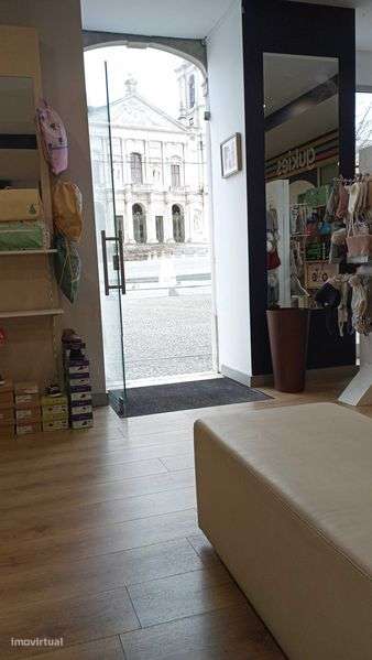 Trespasse de concept store infantil - Centro de Mafra - Grande imagem: 4/12