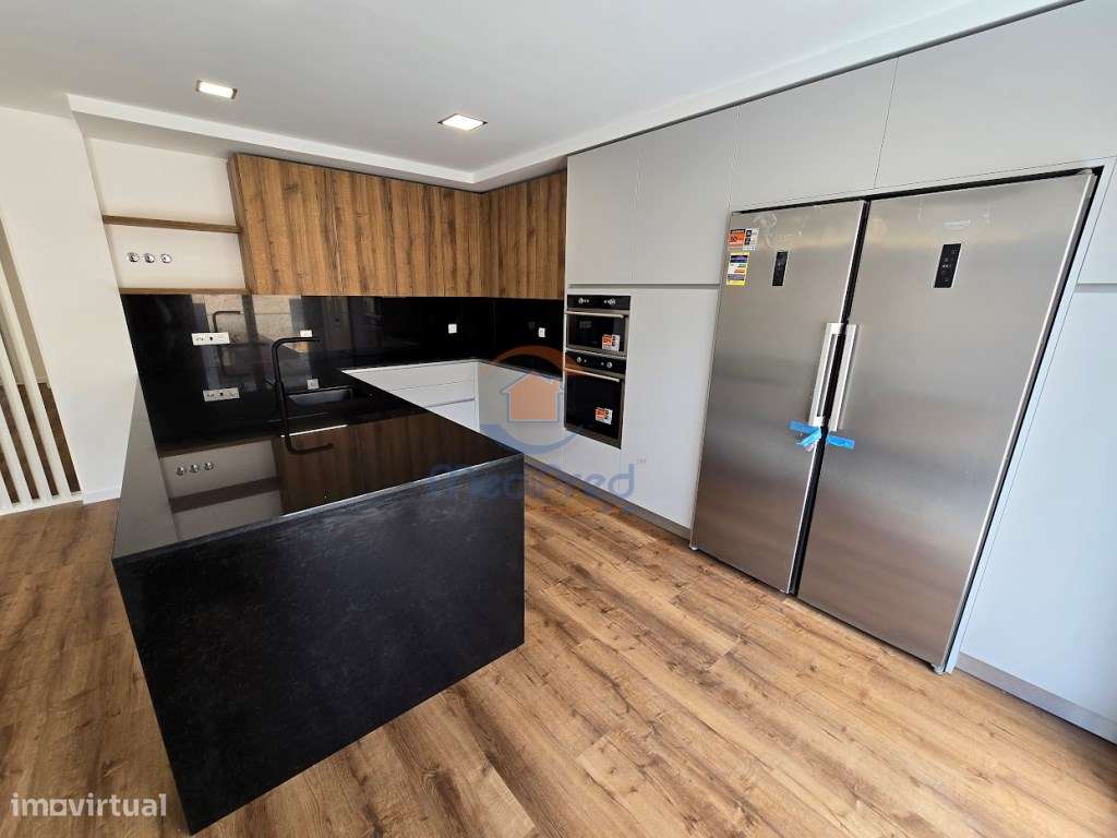 Moradia T5+1 c/ Piscina | Famões, Odivelas - Grande imagem: 4/60