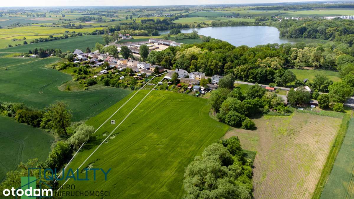 Duża działka z domkiem nad jeziorem w Przystankach-4