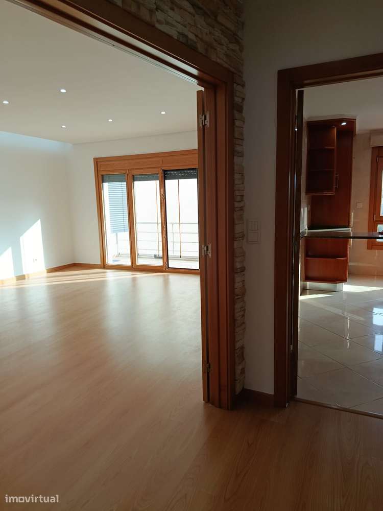 Apartamento, 118 m², Odivelas-17