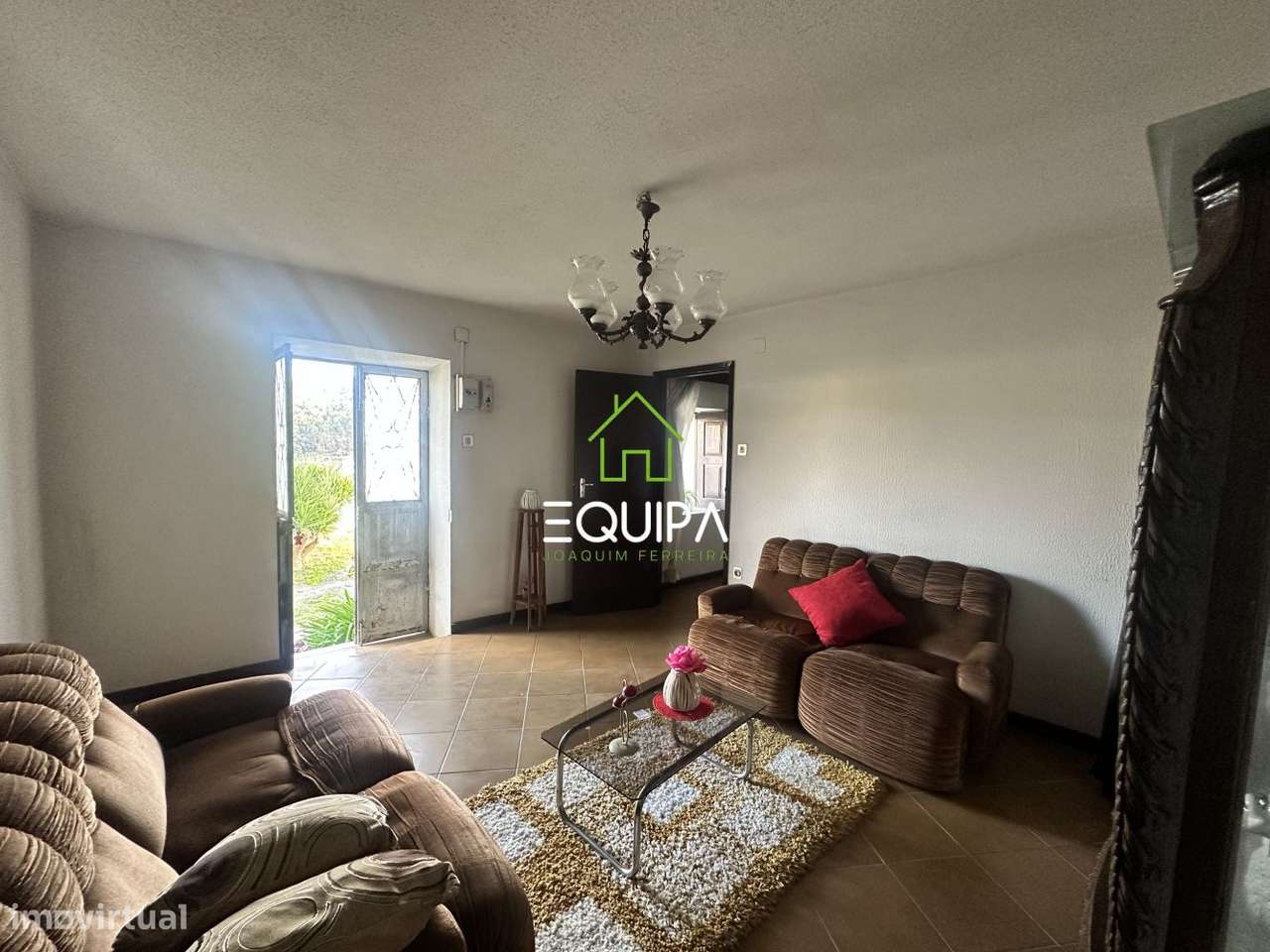 Andar moradia R/C - T4, Nespereira, Guimarães-11