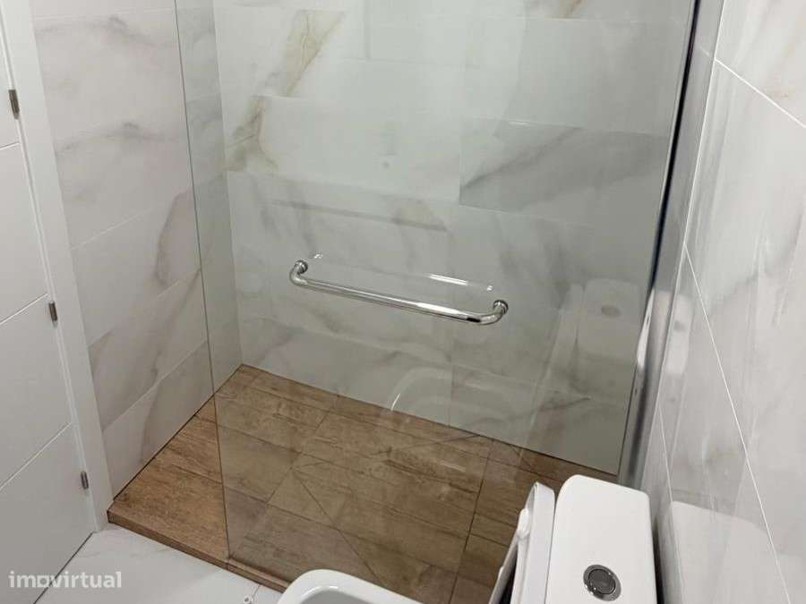 T2 totalmente renovado em Lavradio -  Barreiro-20