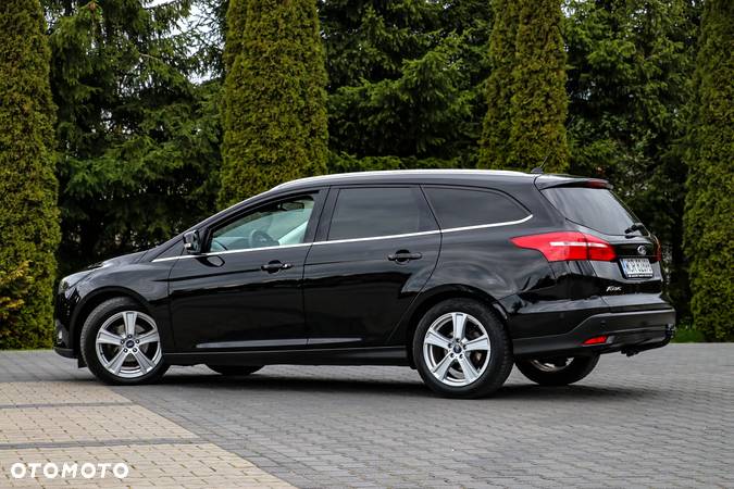 Ford Focus 1.5 EcoBlue Start-Stopp-System TITANIUM - 17