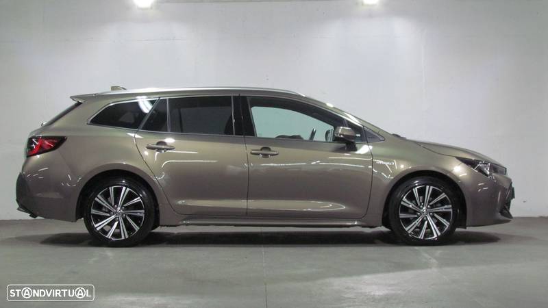 Toyota Corolla Touring Sports 1.8 Hybrid Comfort+P.Sport - 17