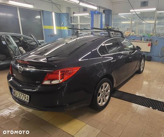 Opel Insignia 2.0 CDTI Executive S&S - 2