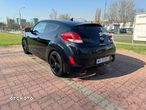 Hyundai Veloster 1.6 Style - 6