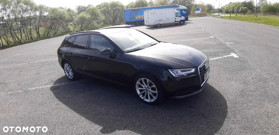 Audi A4 2.0 TFSI ultra - 35