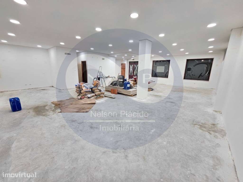 LOJA NOVA com 100m2, EXCELENTE LOCALIZAÇÃO - Ramada, Odivelas - Grande imagem: 5/11