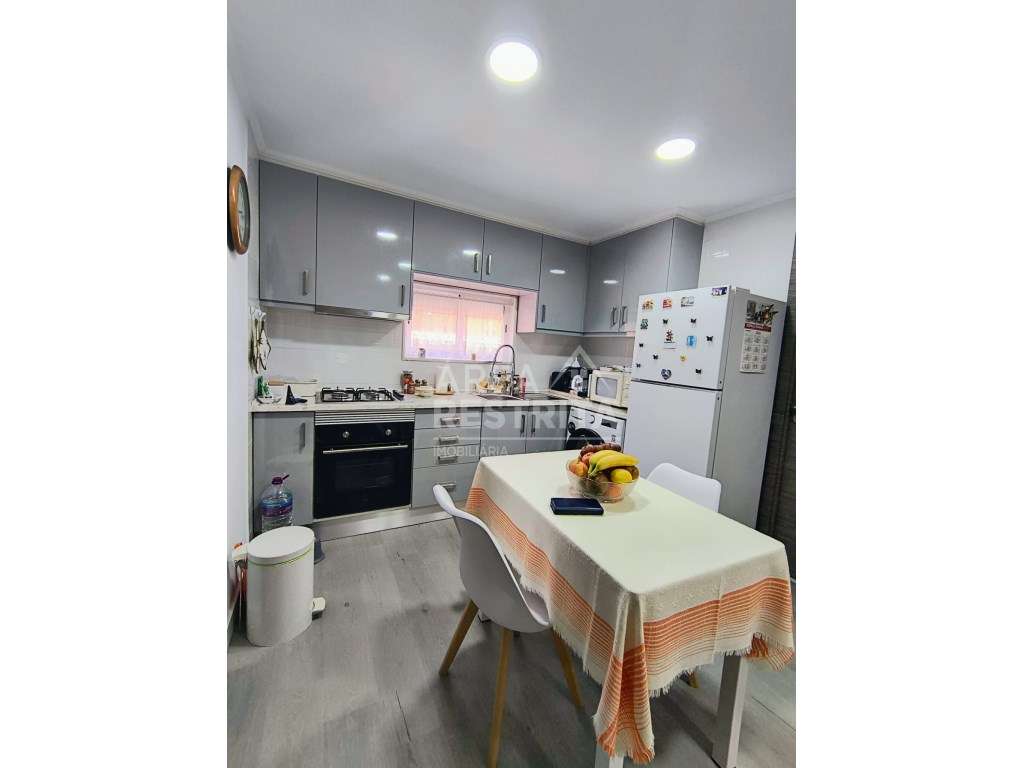 Moradia pré-fabricada T2 a venda - no Parque Verde em Fernão Ferro - Grande imagem: 4/10