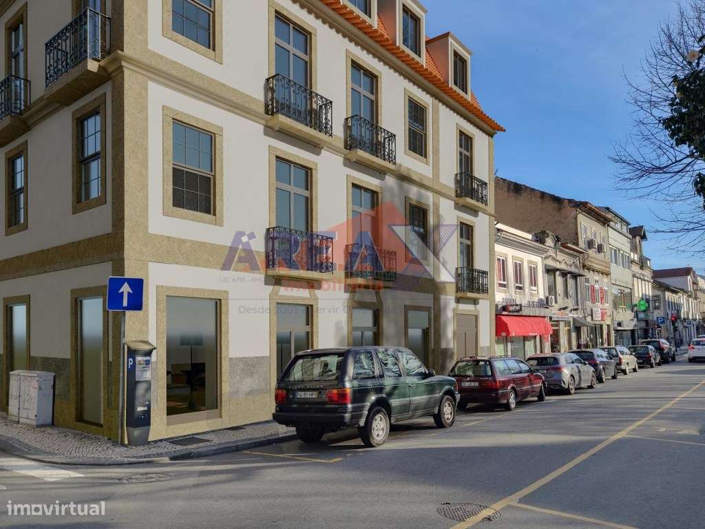 T3 - 3º andar - FRAÇÃO Q (2 lugares de garagem + 1 arrumo) - Grande imagem: 4/31