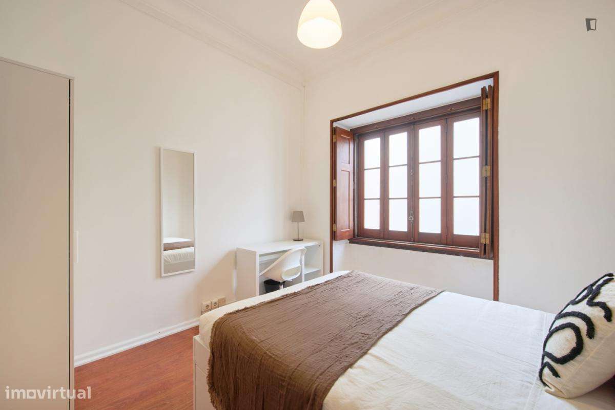Quarto - localizado em Estrela Lisbon - Grande imagem: 4/39