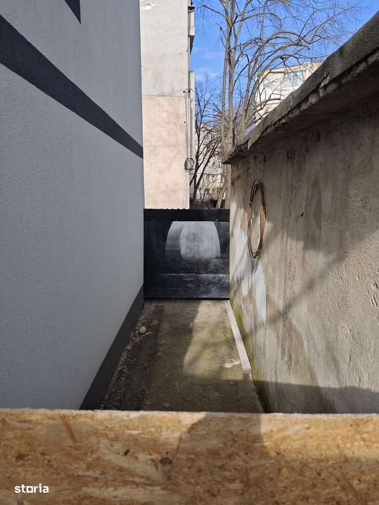 Casă cu etaj și curte – I C Frimu-2