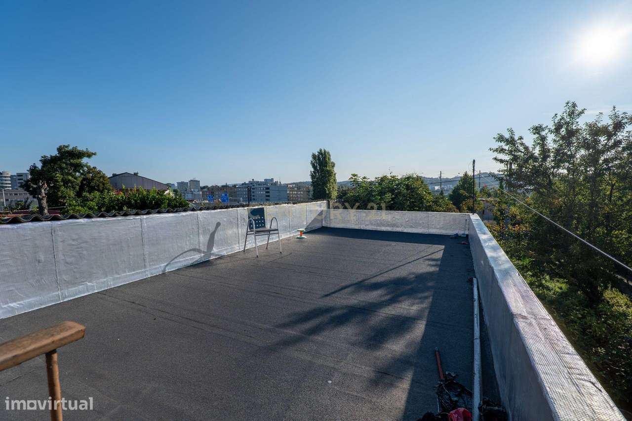 Andar Moradia T3 no Rés-do-Chão com Espaço Exterior em Águas Santas-19